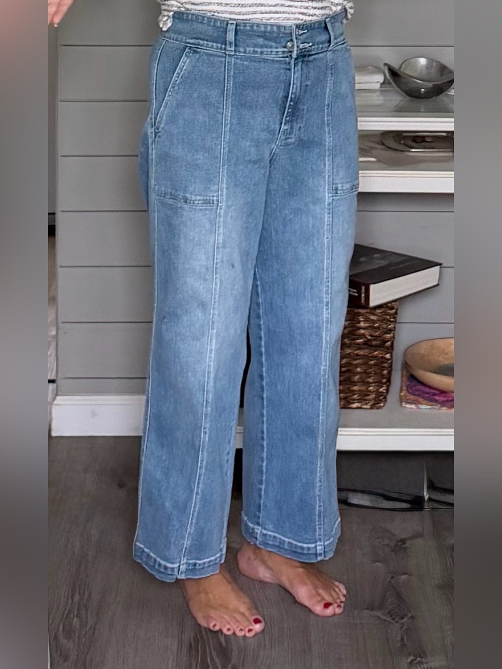 Hudson Relaxed Wide-Leg Ladies Denim Jeans - Light Blue Size 12 - 26-3/4” Inseam